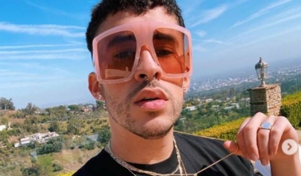 HOY / De los "Crocs" de Bad Bunny a los Levi´s de Valentino, alianzas de moda