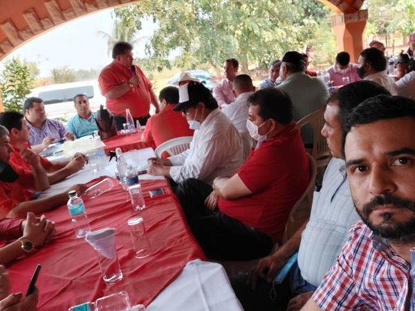 Seccionaleros piden apoyar convención de noviembre - Nacionales - ABC Color