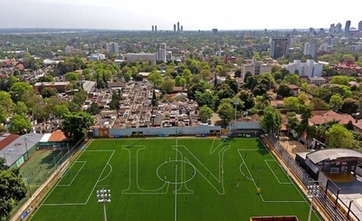 HOY / Aprueban protocolo para canchas sintéticas, pero falta fecha de retorno