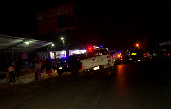 Intentaba cruzar la calle y fue atropellado por camioneta