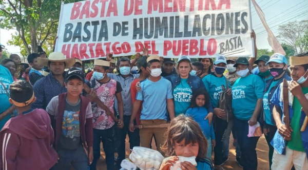 Unos 1.200 indígenas marchan desde Caaguazú hasta Asunción - Noticiero Paraguay