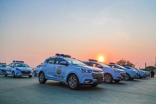 Policía Nacional amplía su flota de vehículos para fortalecer seguridad ciudadana - Noticde.com