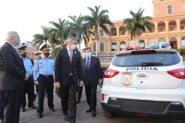Nueva flota de vehículos de la Policía Nacional, servirá para fortalecer seguridad de la ciudadanía