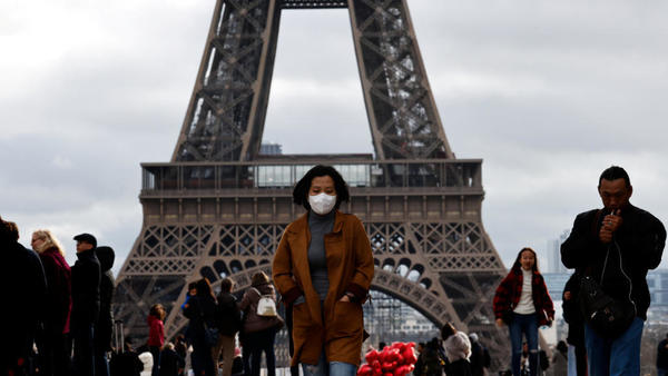 Nueva ola de contagios de COVID-19 en Francia: más de 18.000 casos en un solo día