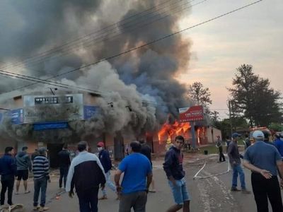 Incendio en supermercado de Fulgencio Yegros deja millonarias pérdidas