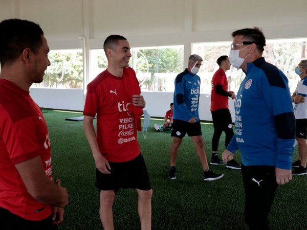La Albirroja pone primera