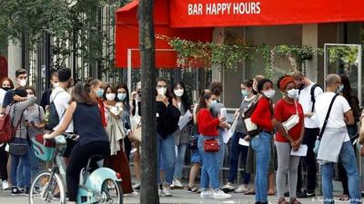 Cafés y bares de París cerrarán para frenar propagación del coronavirus - ADN Paraguayo