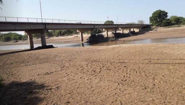 Preocupante bajada del río Pilcomayo