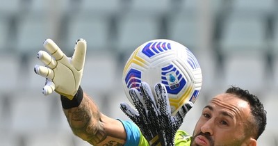 La Nación / Colombia pierde al portero Ospina