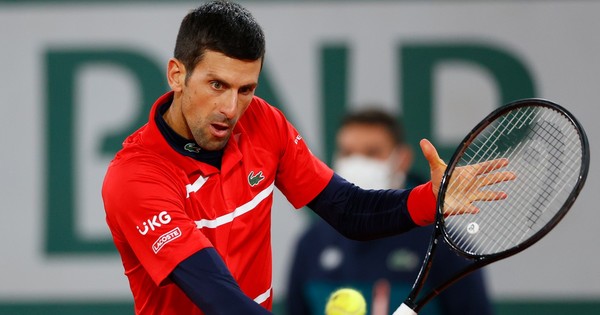 La Nación / Djokovic parece intocable en París