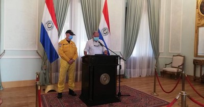La Nación / Disponen de 4 aviones para aplacar incendios