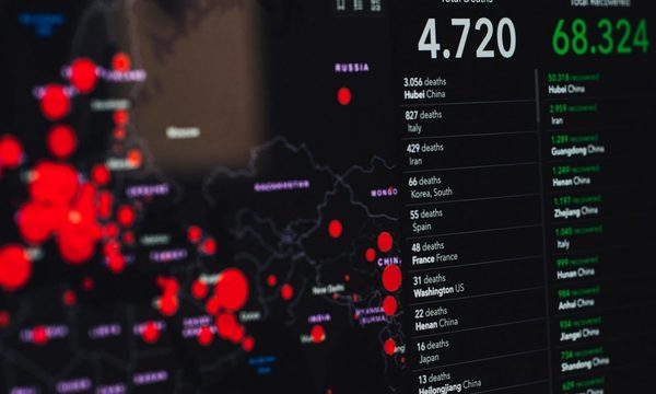 Reino Unido demoró la carga de casi 16.000 casos de Covid-19