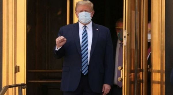 Trump sale del hospital tras un ingreso de tres días por COVID-19