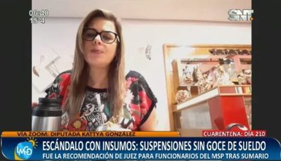 Kattya califica de "bofetada" la sanción por la fallida compra de insumos