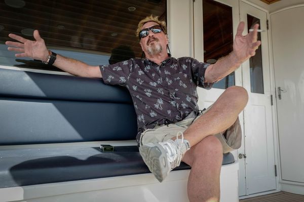 Detienen en España a McAfee, creador del antivirus y reclamado en EEUU por evasión fiscal - Mundo - ABC Color