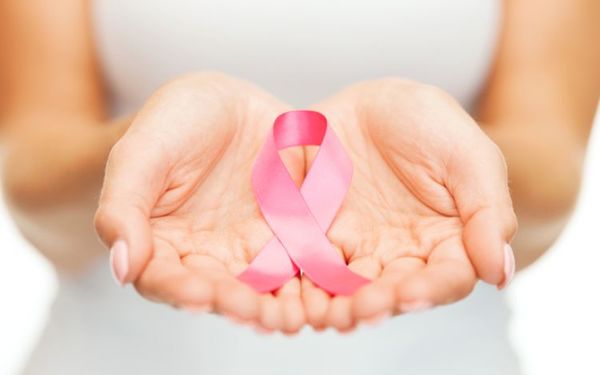 Octubre Rosa: Prevén un plan para aumentar la cantidad de mamografías