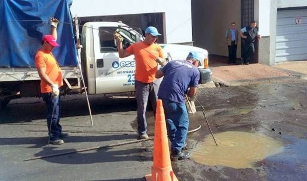 HOY / Essap anuncia obras del tendido de red cloacal en Fernando de la Mora