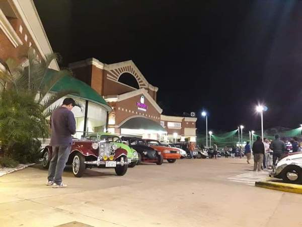 Realizarán caravana de vehículos clásicos – Prensa 5