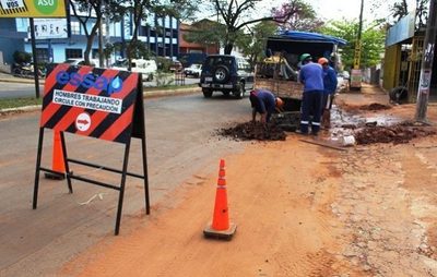 Anuncian desvíos en Fernando por trabajos de red cloacal