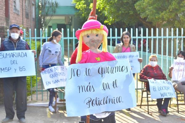 Repudian a hermana del gobernador de Guairá por influenciar en cambio de galeno en Policlínico - Nacionales - ABC Color