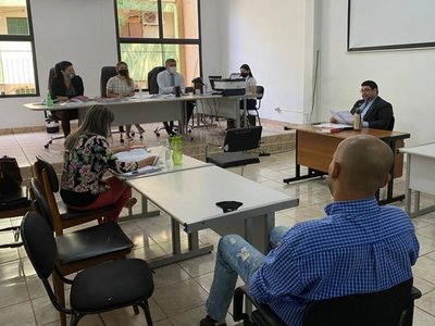 Condenan a 4 años de cárcel a acusado por violencia familiar
