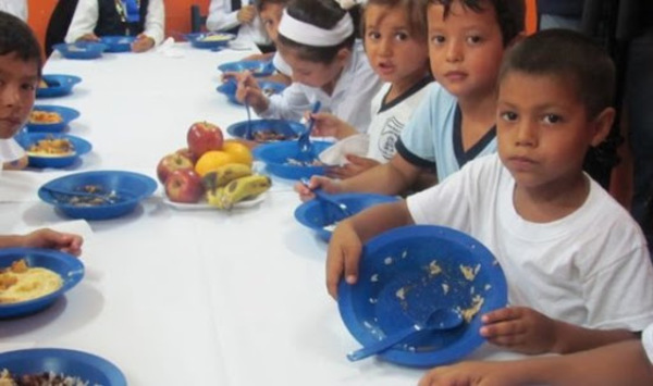 Buscan cambiar la merienda por Pytyvõ Escolar