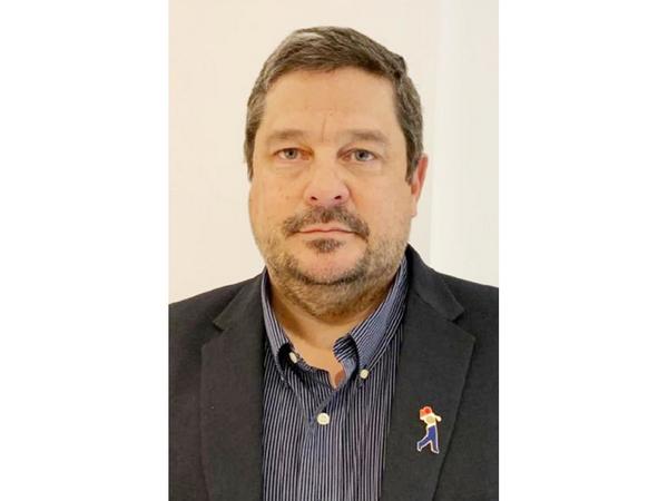 Gobierno anunciaría mañana reinicio de vuelos al exterior