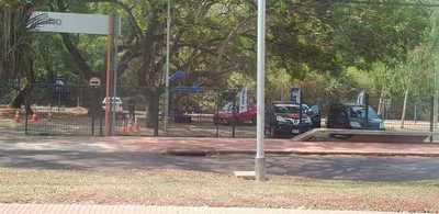 Privatizan estacionamiento del Parque Lineal de la Itaipu