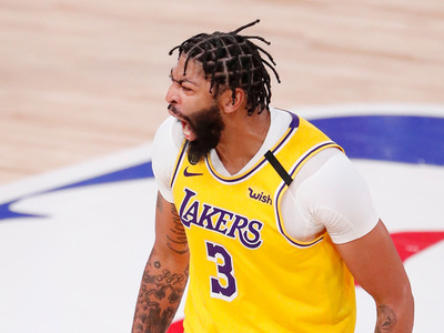 Los Lakers están a un triunfo del título
