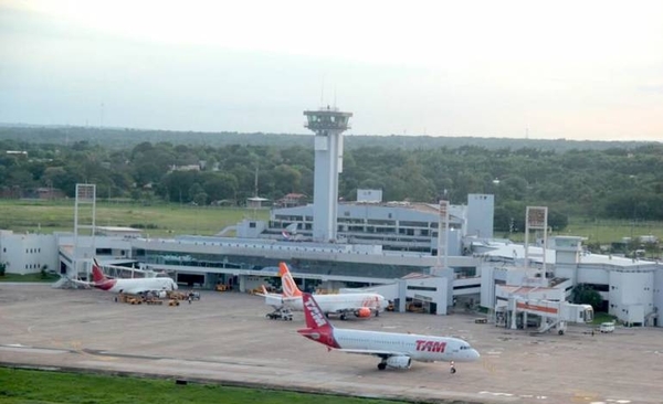 HOY / Líneas aéreas solicitan reapertura: “La reapertura del aeropuerto ya no puede esperar”