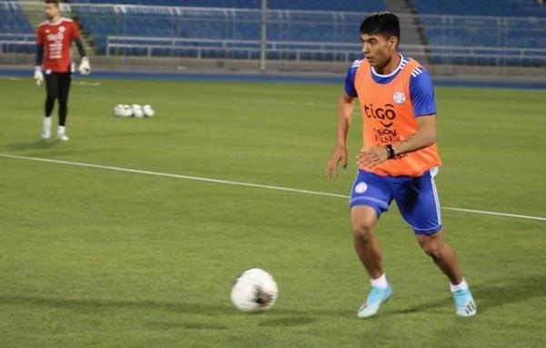 Arzamendia dio positivo al Covid-19 y queda fuera de la fecha doble por Eliminatorias