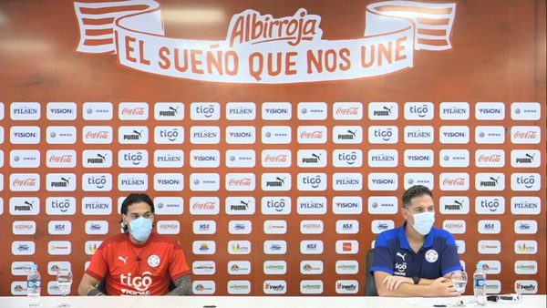 Conferencia de prensa de la selección paraguaya | OnLivePy