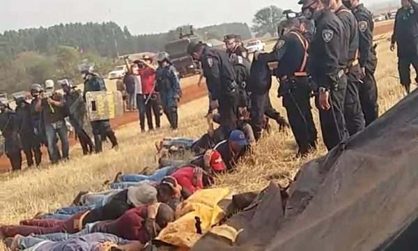Desocupan inmueble en Hernandarias y hay 10 detenidos