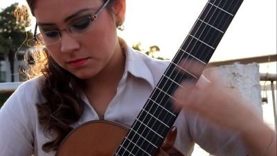 Encarnacena es finalista en concurso de guitarra clásica en Italia | OnLivePy