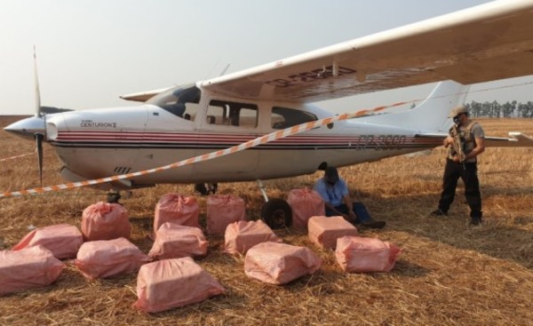 Persecución aérea termina con incautación de narcoavioneta en Yguazú