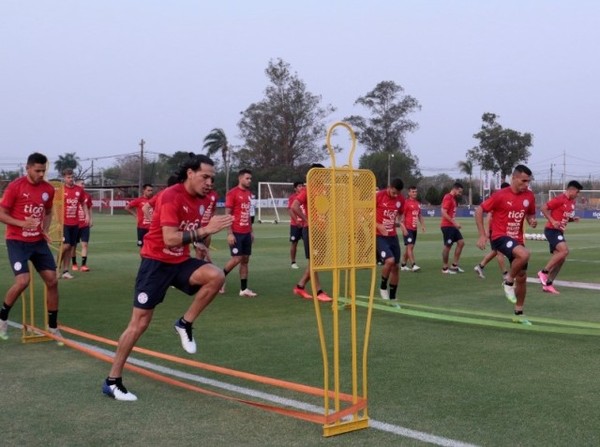 Paraguay cerró sus preparativos para enfrentar a Perú - APF