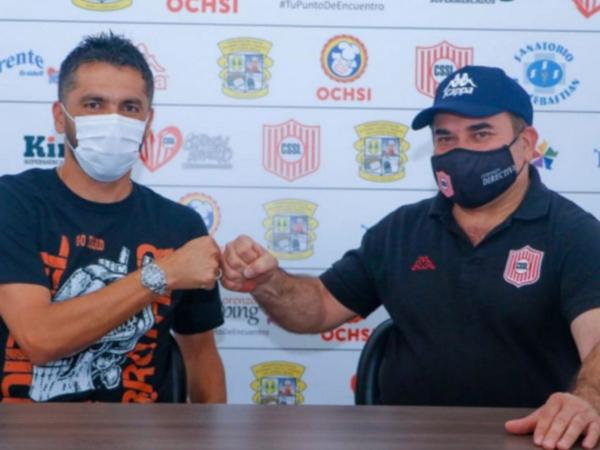 Sasá fue presentado en San Lorenzo y va por más