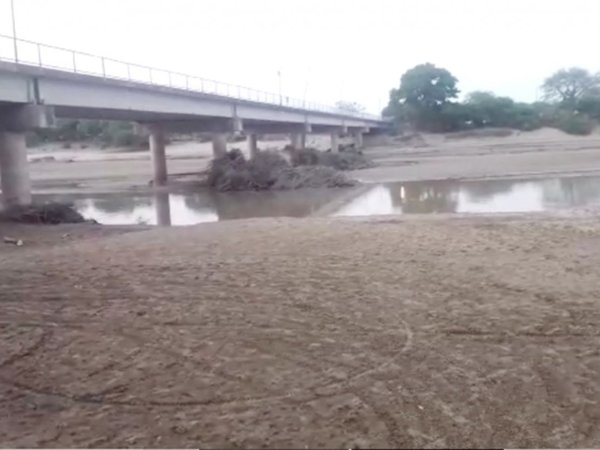 El Pilcomayo también atraviesa por una grave crisis hídrica en su cauce