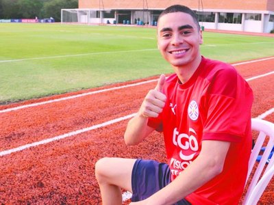 Al pelo para el debut albirrojo
