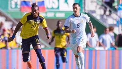 Argentina recibe a Ecuador en 'La Bombonera'