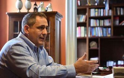 Ex diputado Rolón afirma que artículo 190 fue mal aplicado para violar la Constitucional
