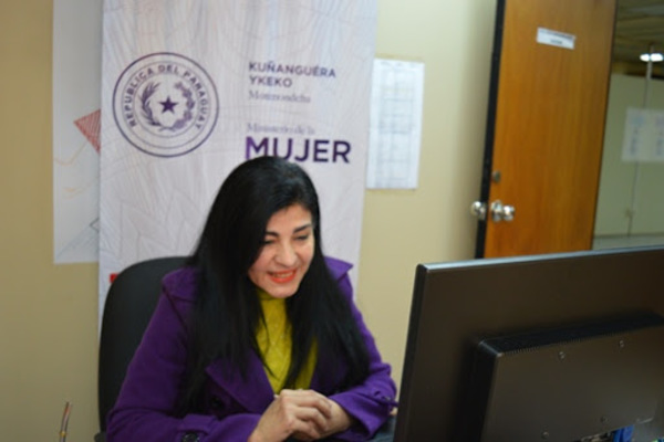 Ministerio de la Mujer monitorea y ofrece asistencia a víctimas de violencia