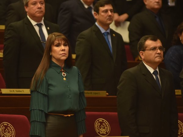 PLRA repudia suspensión de la diputada liberal Celeste Amarilla