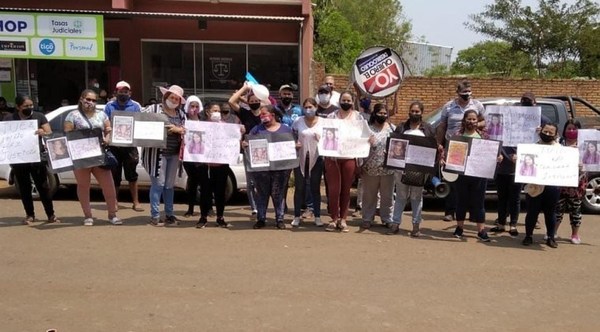 Familiares de joven atropellada en parada de ómnibus, exigen que la responsable sea remitida al Buen Pastor