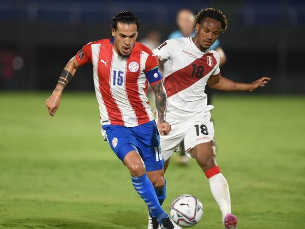 Paraguay paga sus errores y cede un empate en casa ante Perú