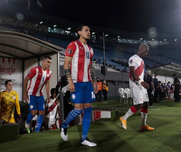 Empate con sabor a poco: Paraguay 2-2 Perú