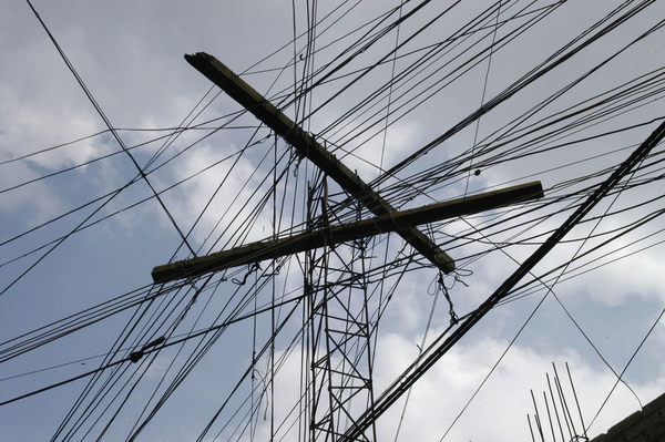 Foro energía sugiere cobertura total y transporte eléctrico en Latinoamérica - MarketData