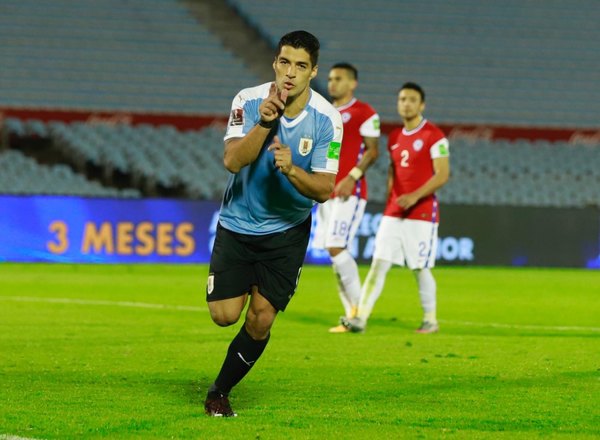 Con arbitraje de Éber Aquino, Uruguay derrota a Chile