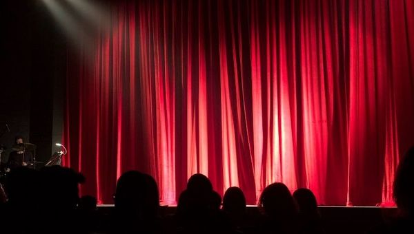 Vuelve el teatro presencial, sin embargo el formato digital continuará para muchos