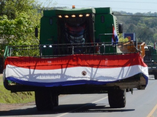 Productores anuncian tractorazo ante falta de apoyo del Gobierno